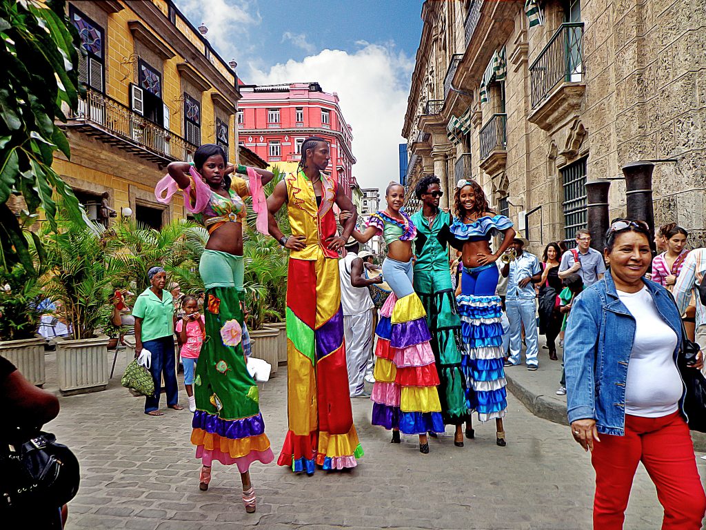 Havana, Cuba, dancers, mosquitoes Select Yachts